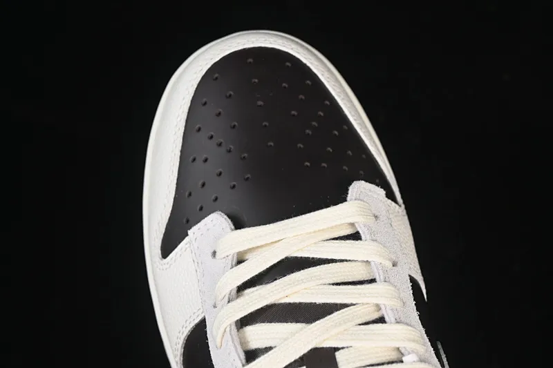 All categories Nk SB Dunk series Nk SB Dunk Low low-top sneakers Nike SB Dunk Low low-top casual sneakers IH7333-200
